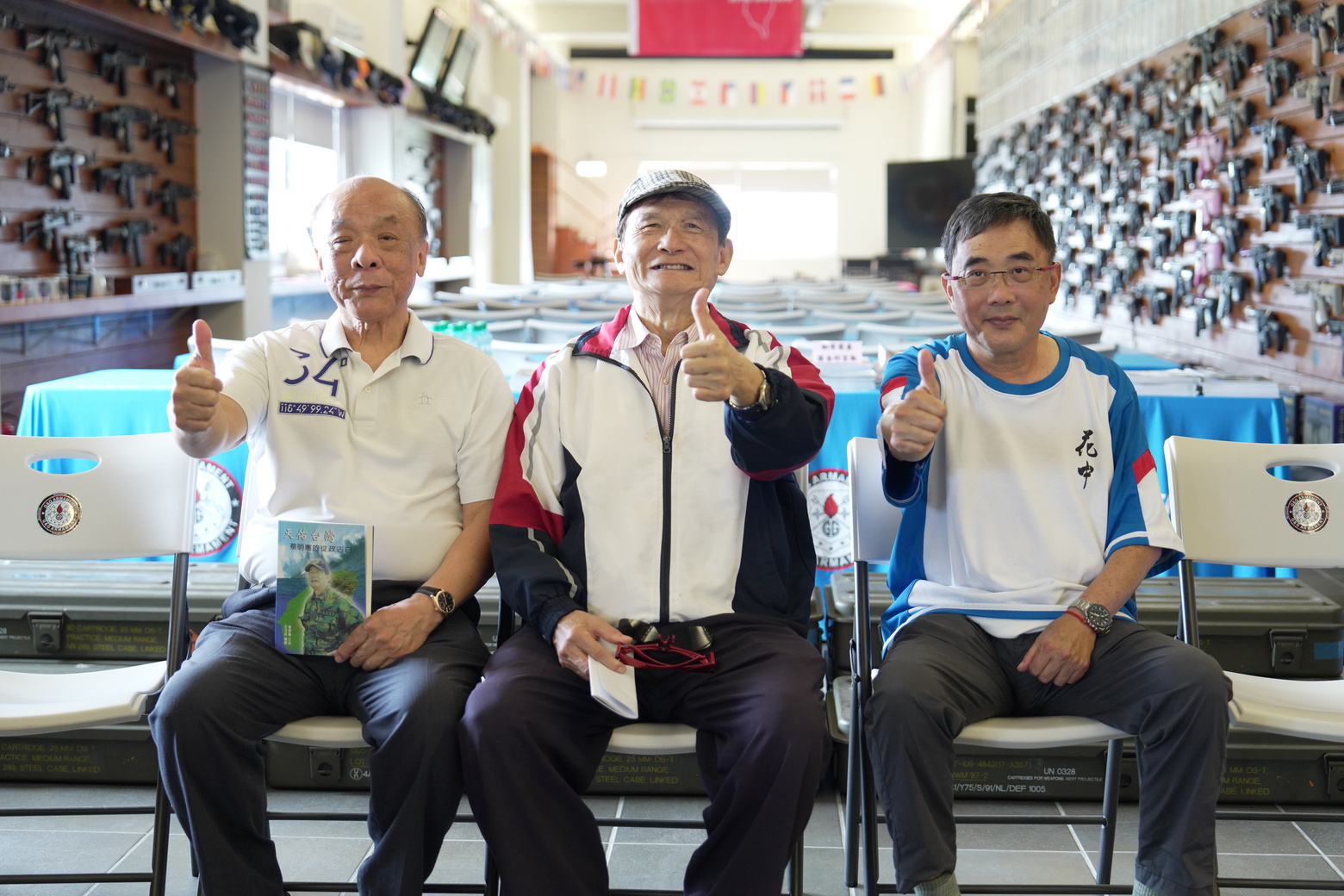 前國防部長蔡明憲、黃勝華博士