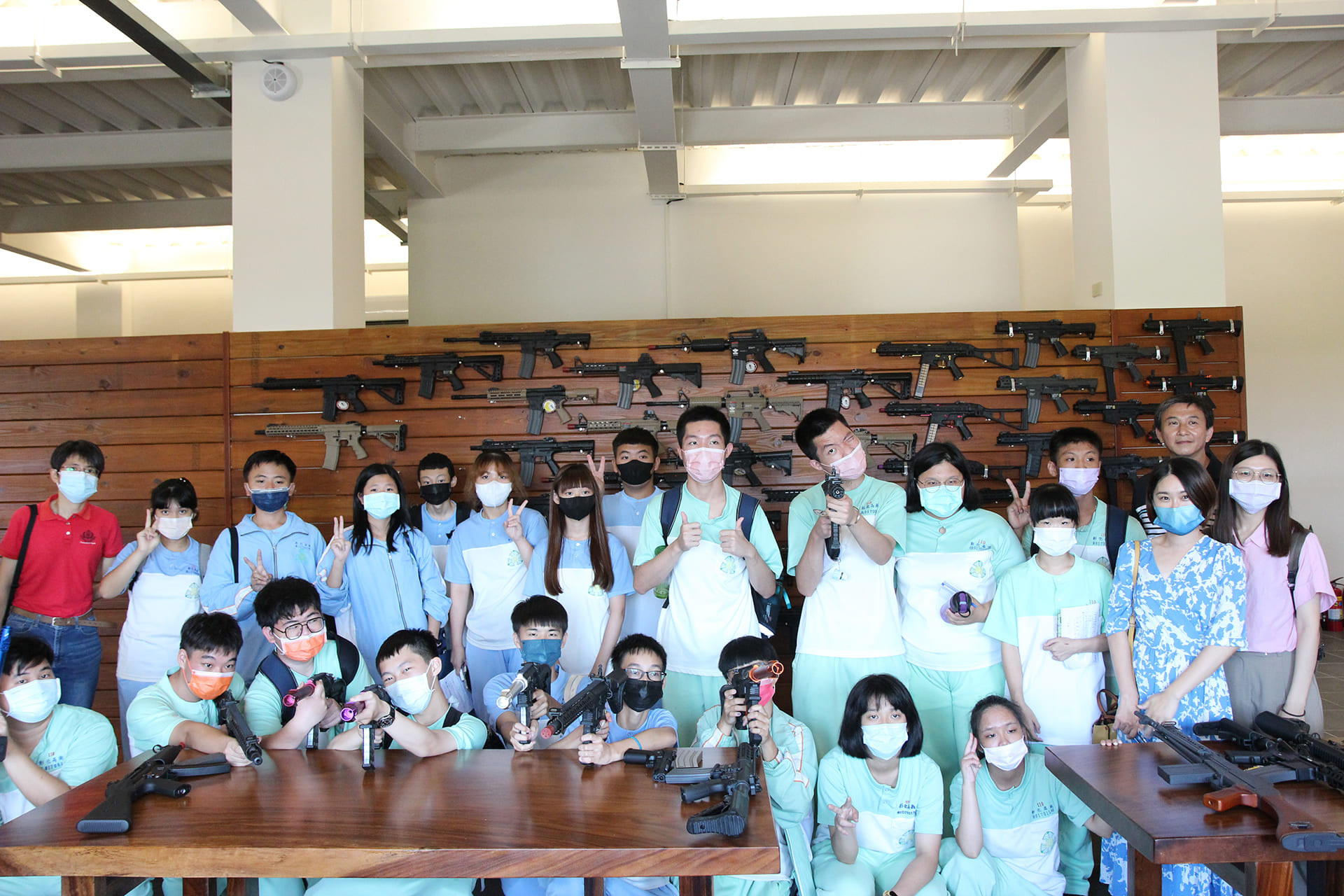 全民國防教育活動_ 彰商綜合職能科參訪