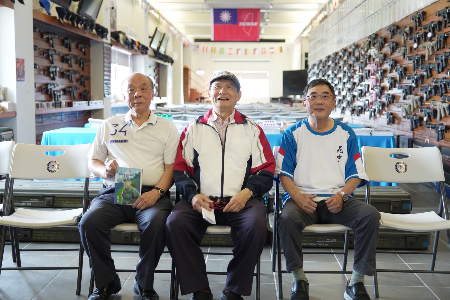 前國防部長蔡明憲、黃勝華博士