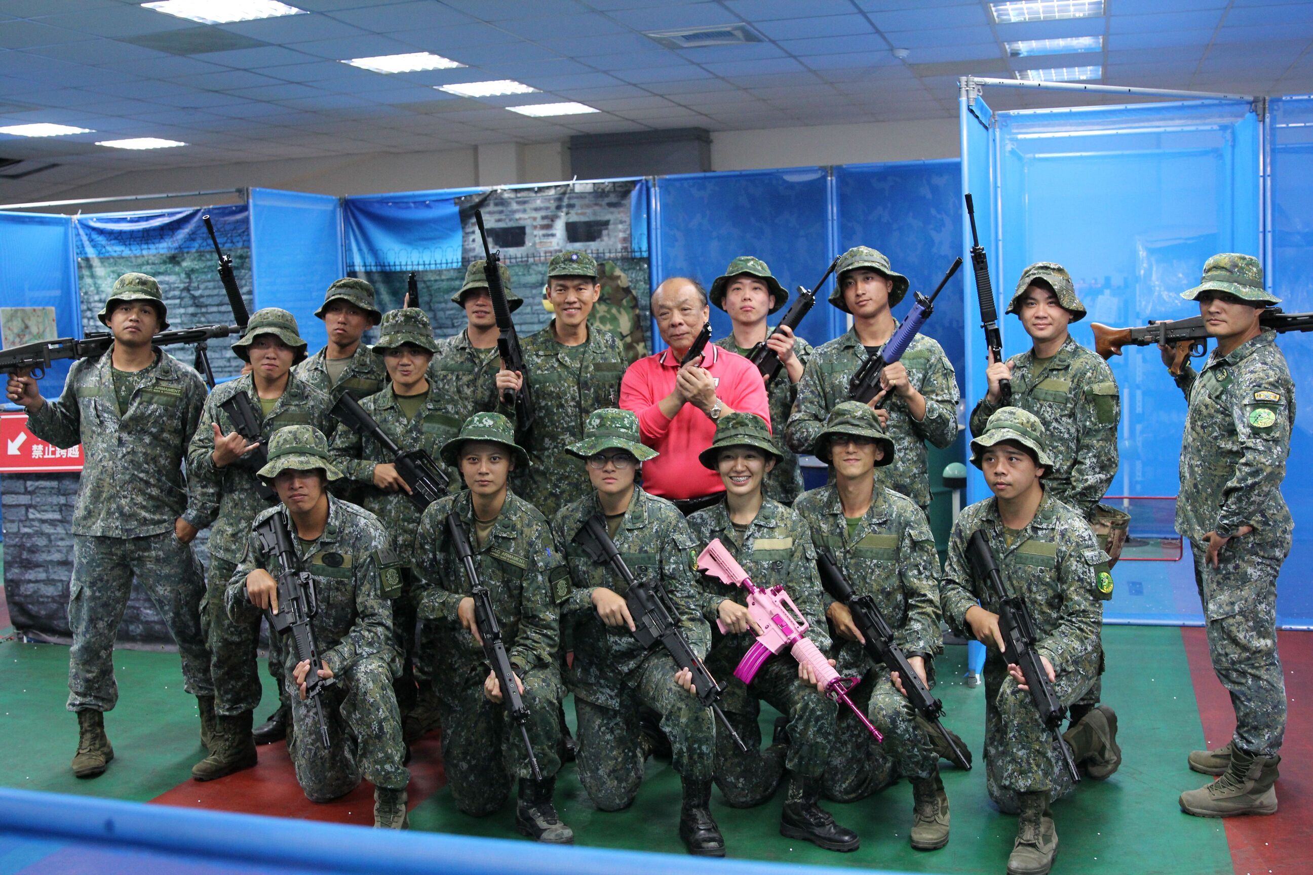 陸軍第十軍團參訪