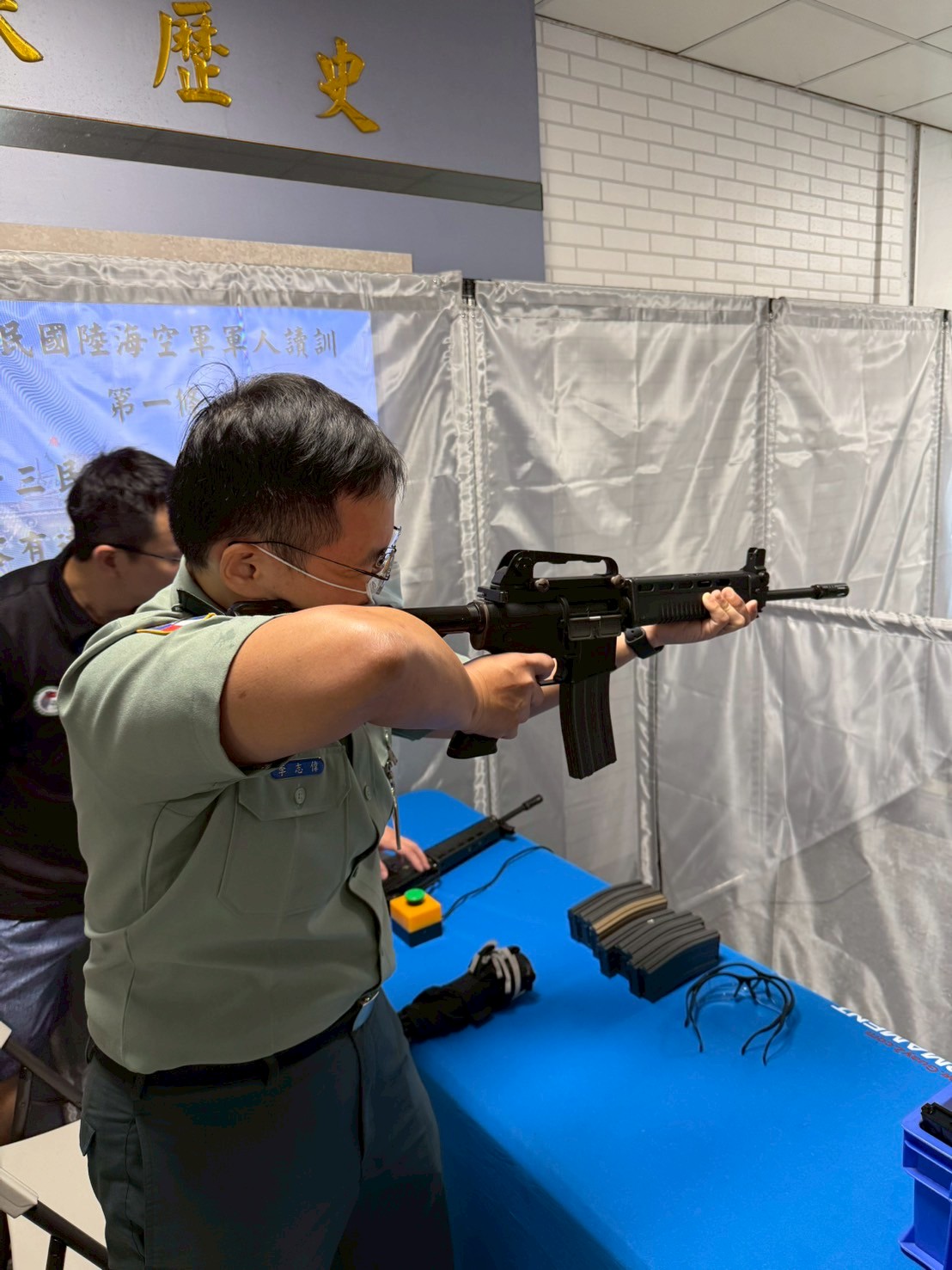 陸軍特戰指揮部 部慶